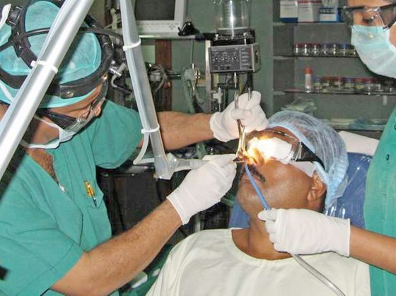 Điều trị bằng phẫu thuật